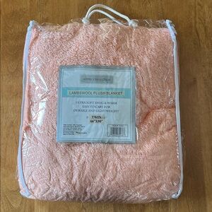 Hotel Collection Lambswool Plush Blanket - Peach Color